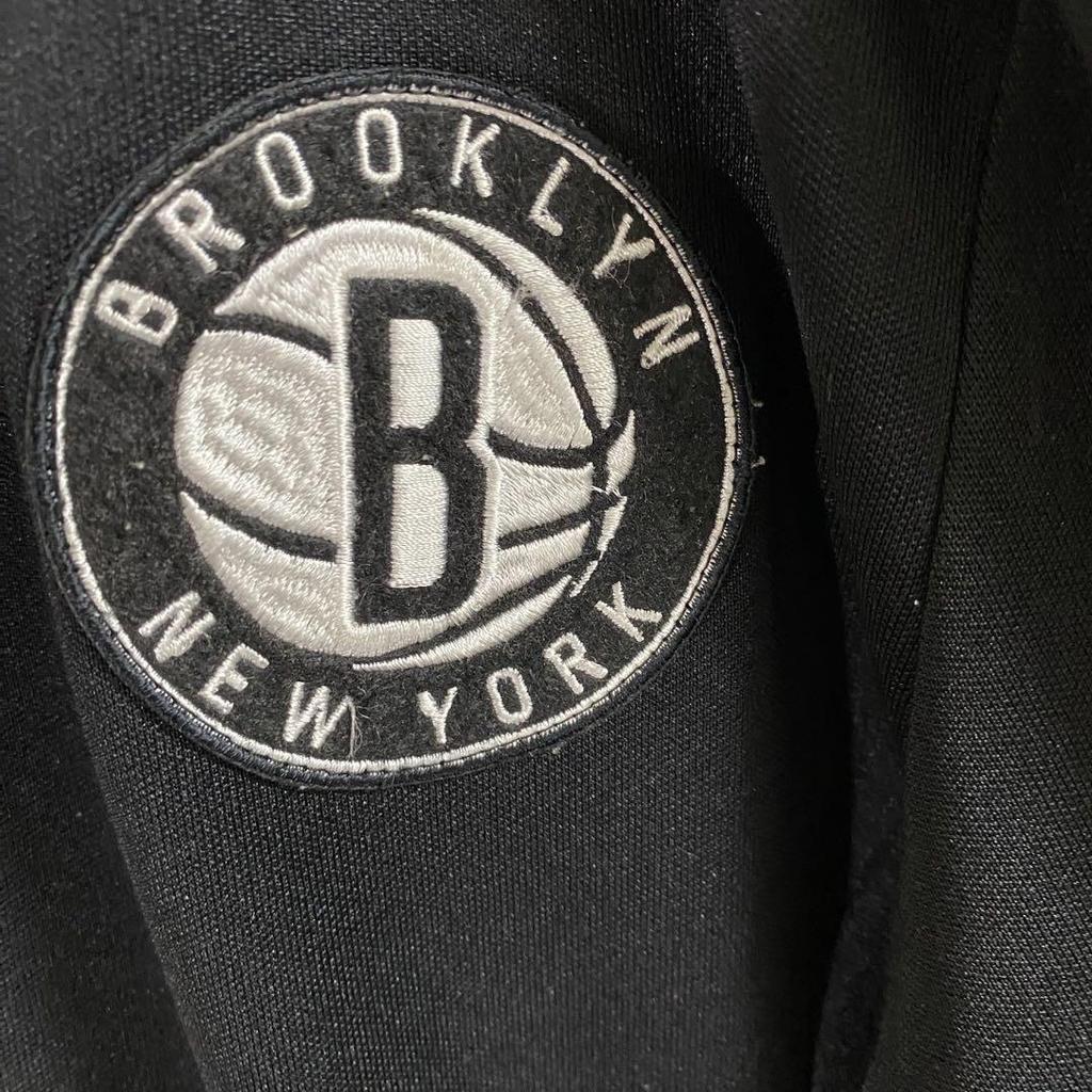 [USED] NBA Brooklyn Nets Official Track Jacket