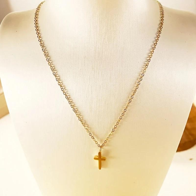 Europe And The United States Fashion Glossy Cross Pendant Necklace Men And Women Personalized Simple Design Accessories Gift