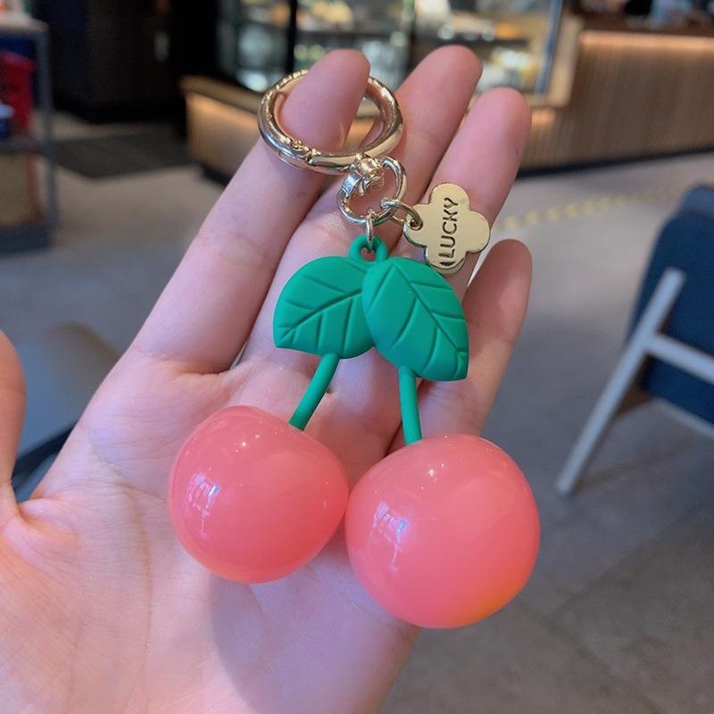 

Креативный смоляной фруктовый вишневый брелок женский милый модный изысканный мешок брелок автомобиль кулон