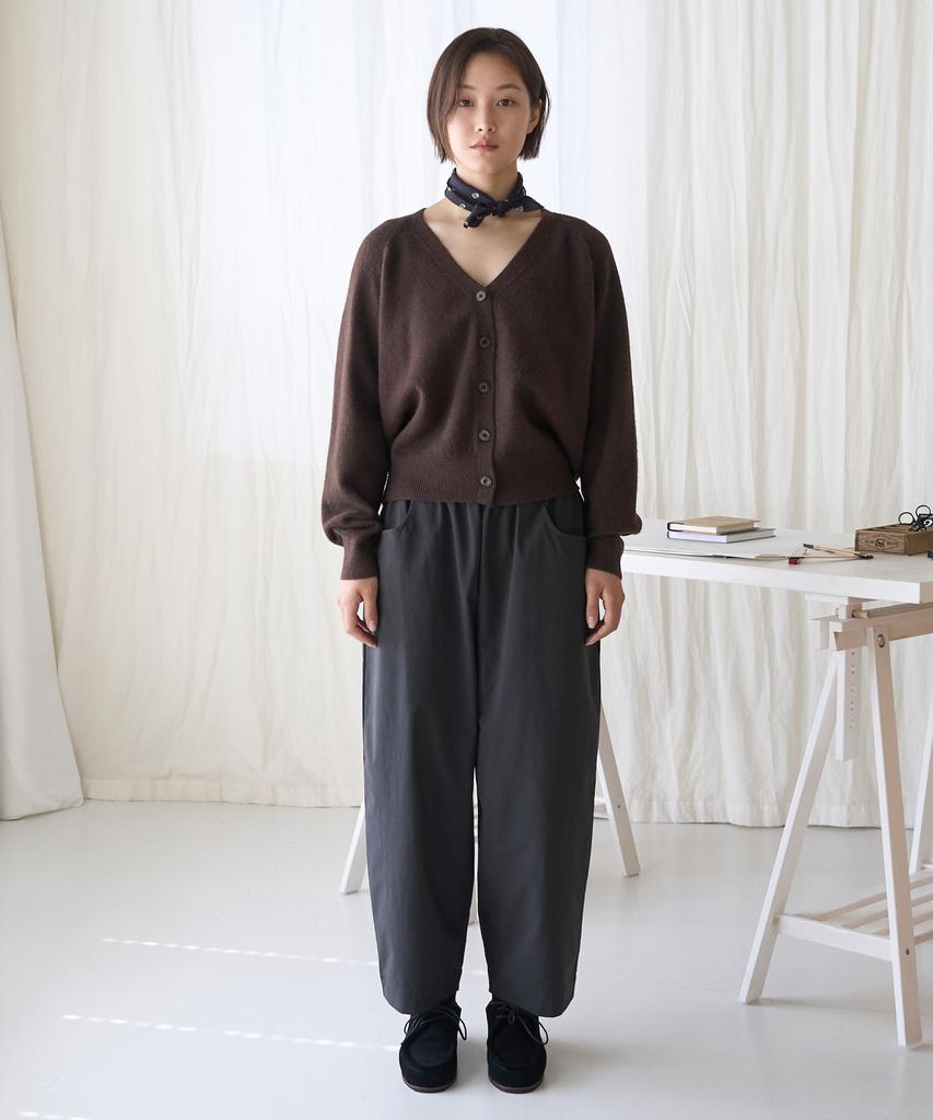 Julliapepe Hidden Soft Almond Fit Pants (Charcoal)