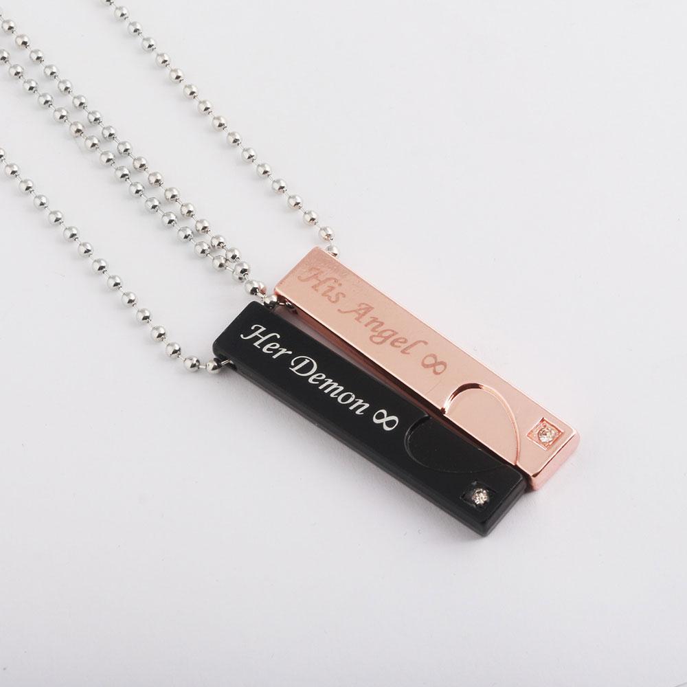 Her King & His Queen Couple Military Card Necklace Pendant Valentine's Day Wedding Anniversary Crown For Man Women Jewelry Gift