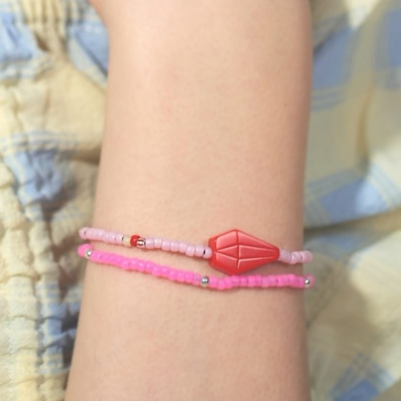 BONBEAU Acrylic dia charm color beads Bracelet