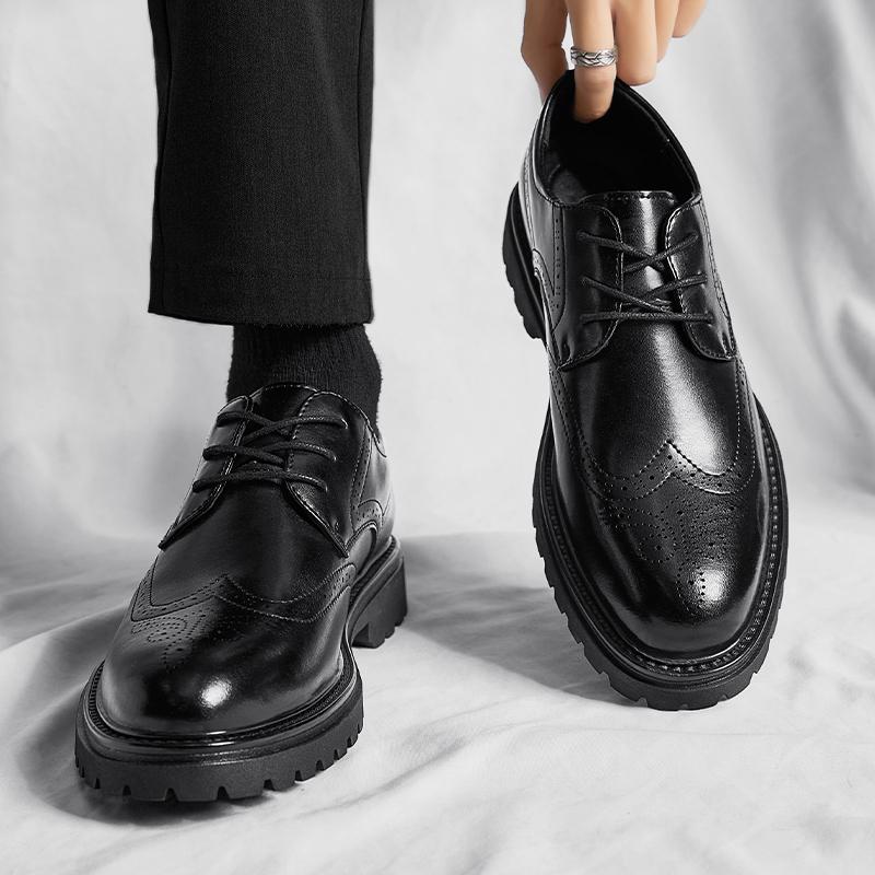 Brogue Men's formal leather shoes Fashionable classic British style Outdoor leisure business party Wedding groom's Black shoes