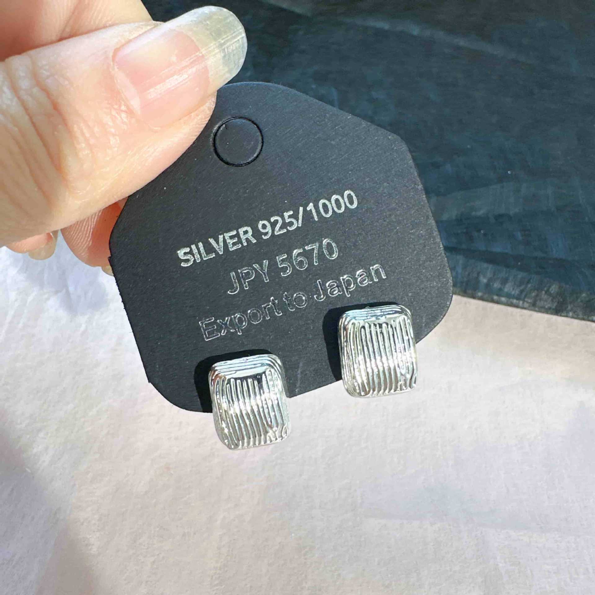 

Daily Small Square Stainless Steel Metal Earrings Women Gold Silver Color Prevent Allergy Chic Simple Jewelry
