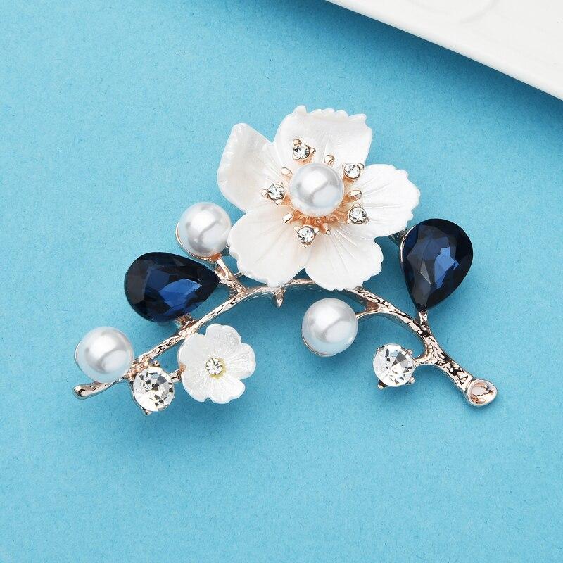 

Blucome Shell Plum Blossom Flower Броши для женщин Свадебная офисная брошь Булавки Новогодние ювелирные изделия Подарки синий