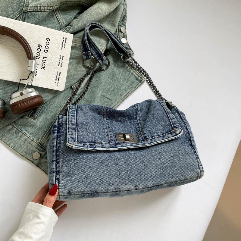 Vintage Denim Bag Women's Chain Shoulder Bag Large Capacity Commuter Tote Bag
