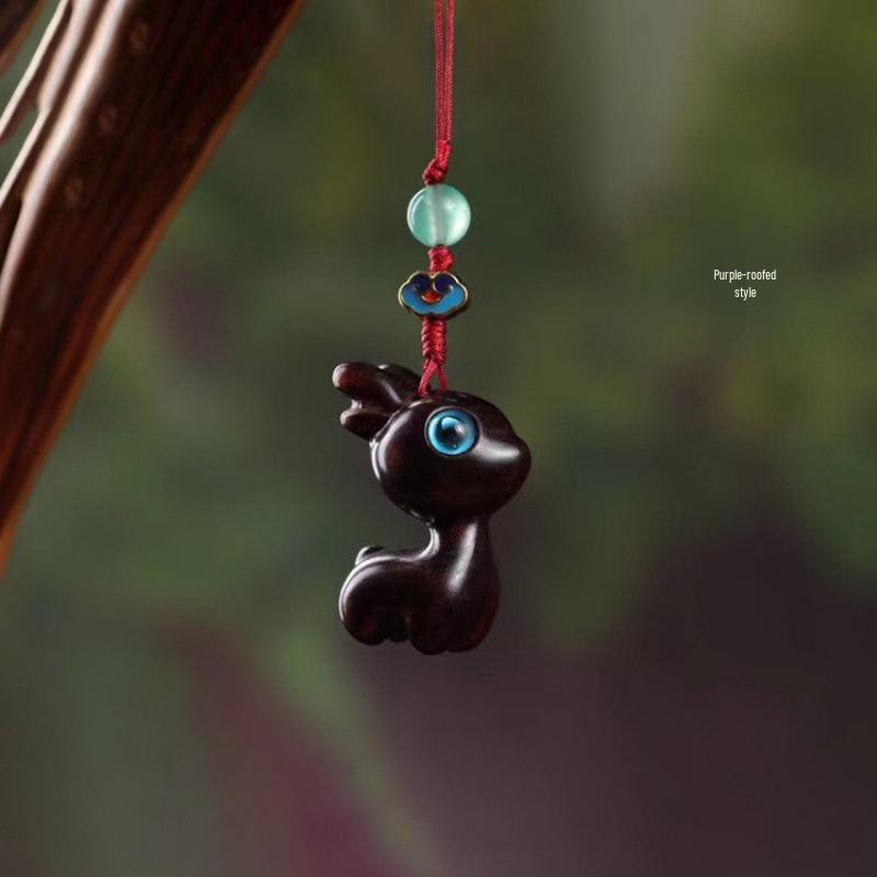 Carved Green Sandalwood Deer Pendant Keychain Accessory