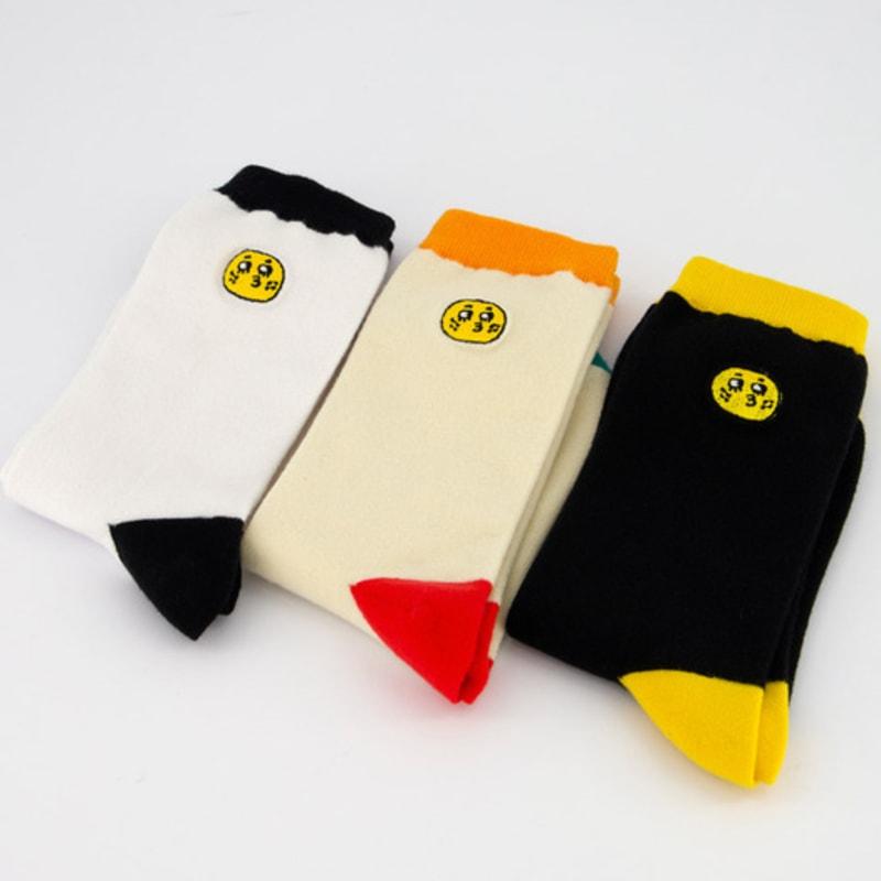 bananasisters [2SET] Muhaemi embroidery symbol point socks 3 colors