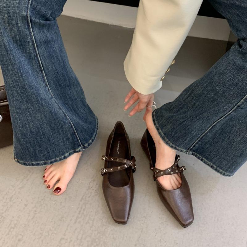 Simple and versatile Mary Jane shoes women's 2025 spring and autumn new cross-buckle soft leather evening low-heeled single shoes