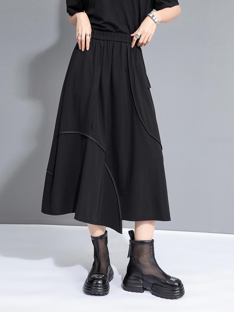 

Юбка трапециевидной формы в европейском темном стиле - летний нишевый дизайн для женщин, нестандартный облегающий крой, универсальная на все случаи жизни Large чёрный