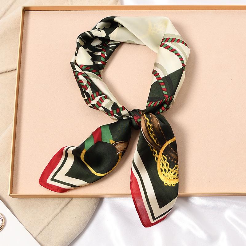 Vysoce kvalitní hedvábný šátek: 70cm Módní dámský čtvercový šátek, Celoroční, Lehký na jaro, podzim, léto, nebo jako stylový doplněk ke košili.