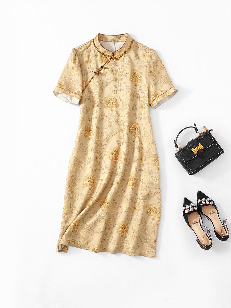Elegant Golden Qipao-Style Dress: Silk Brocade with Gold Thread
