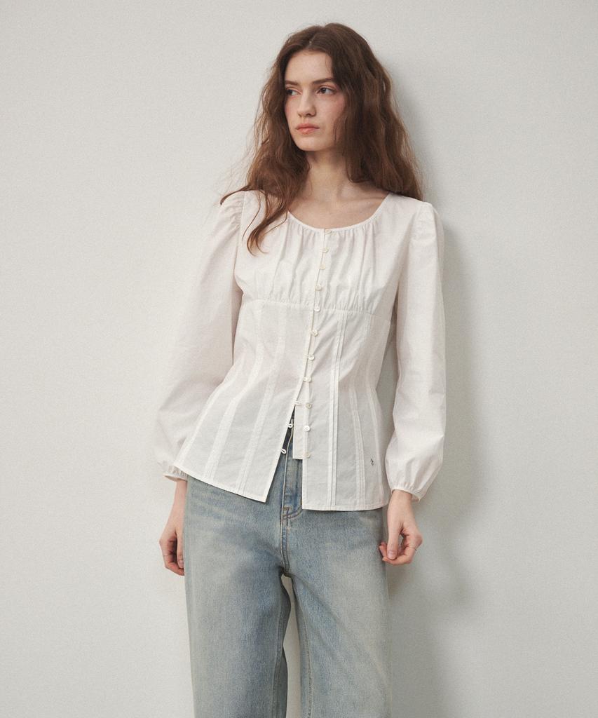 OSTKAKA Shirred Volume Cotton Blouse Ivory