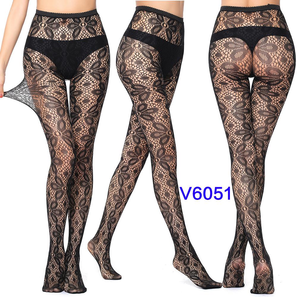 Warp Knitted Seamless Trend Jacquard Fishing Net Socks, Little Love Tiger Pattern Grid Black Stockings