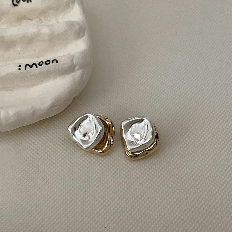Light Luxury Elegant Gold Color Contrast Drop Metal Stud Earrings For Women Fashion Simple Geometry Jewelry Party Gifts