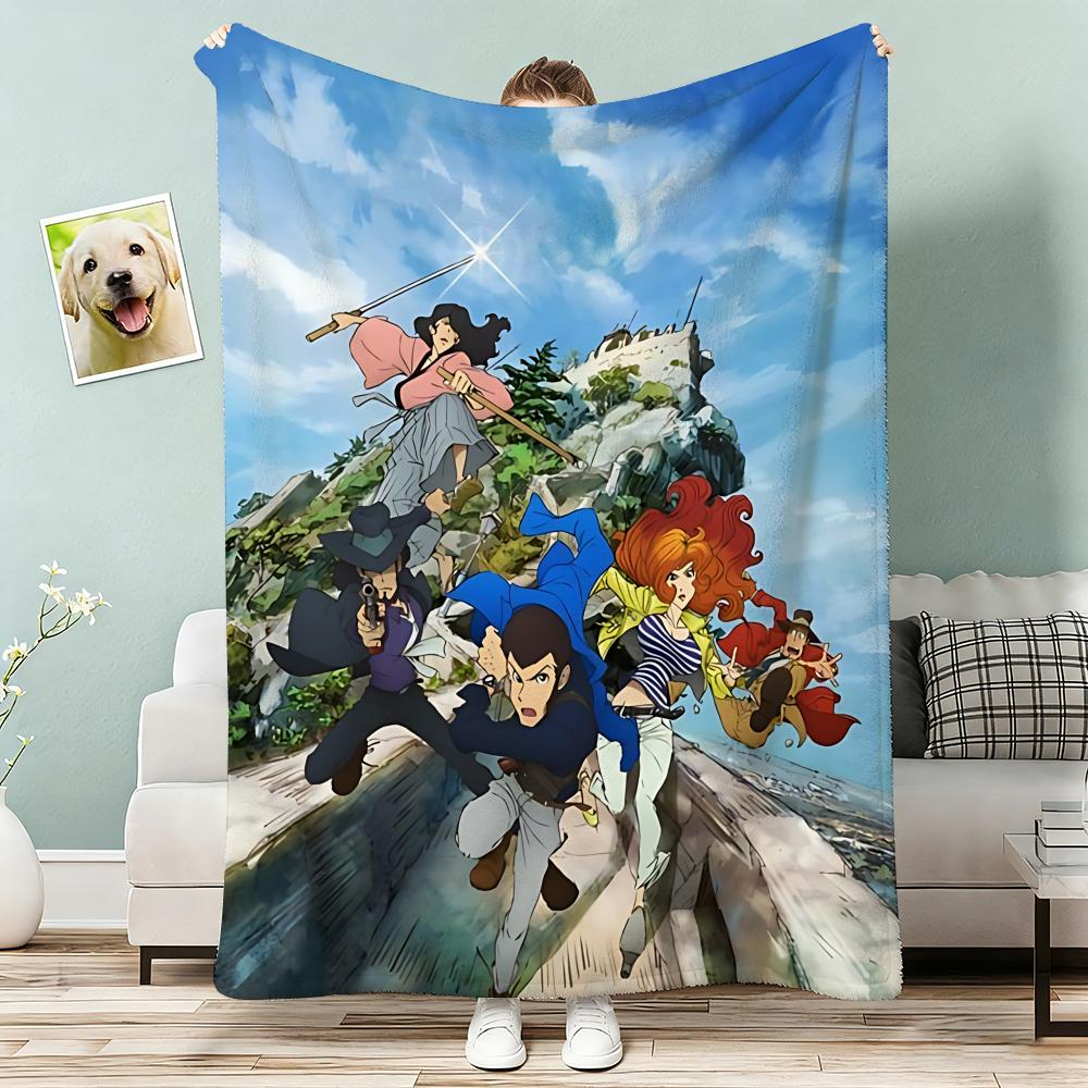 Lupin the Third anime Throw Lightweight 240g Flannel Blanket Soft Skin-friendly for Summer Cooling