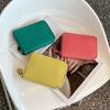 Nouveau petit sac à fermeture éclair en cuir de vachette première couche printemps 2026, portefeuille en cuir véritable, porte-monnaie en cuir souple, production et vente en gros par fabricant de Guangzhou