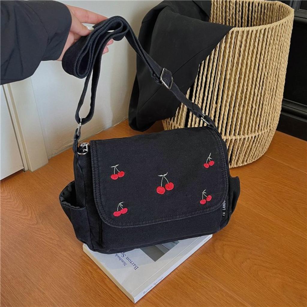 Xeie Thuk Crossbody Bag Women Faux leather Multi Pocket Daily Commute