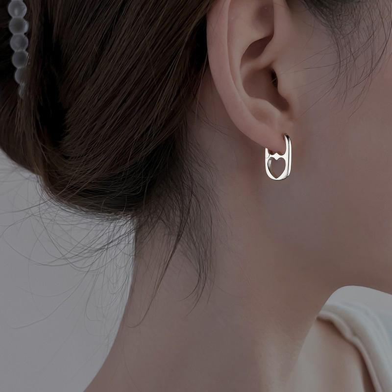 Silver Color Hollow Heart Hoop Earrings for Women Girls Personality Korean Wedding Party Birthday