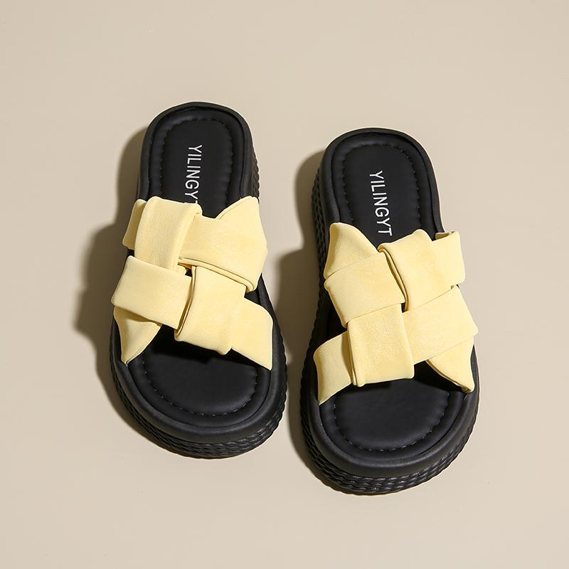 CRLAYDK Womens Slip On Sandals Outdoor Summer Leather Platform Open Toe Indoor Slides Soft Beach Ladies Walking Slippers