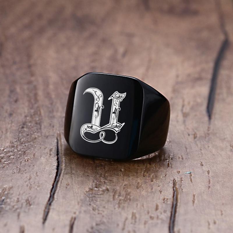 Vnox 18mm klobiger Siegelring für Männer schwarzer Edelstahl mit eingraviertem Royal Initialen-Buchstaben-Anfangsstempelring individueller Schmuck