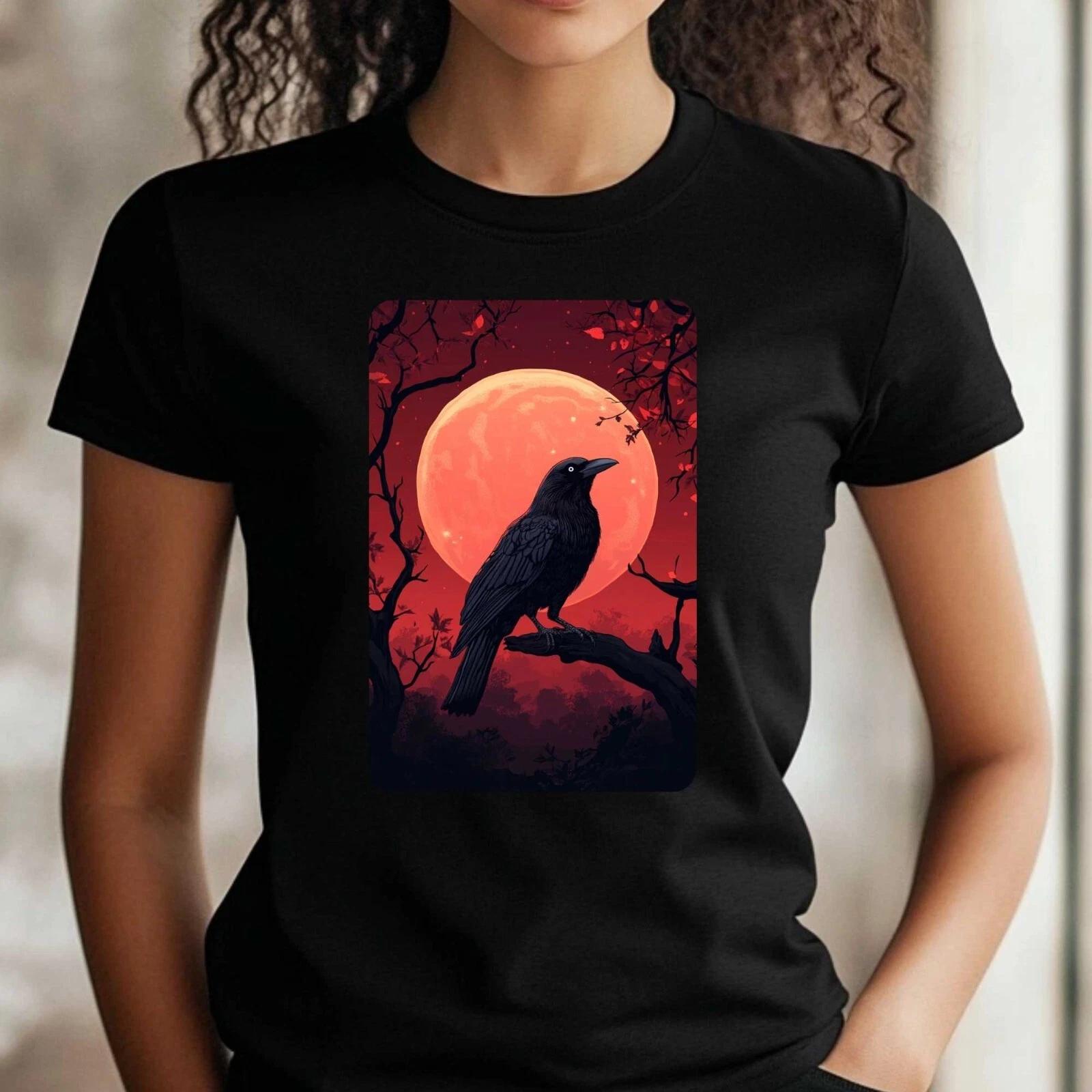 Women Crow On Full Moon Motif Cotton T-Shirt M