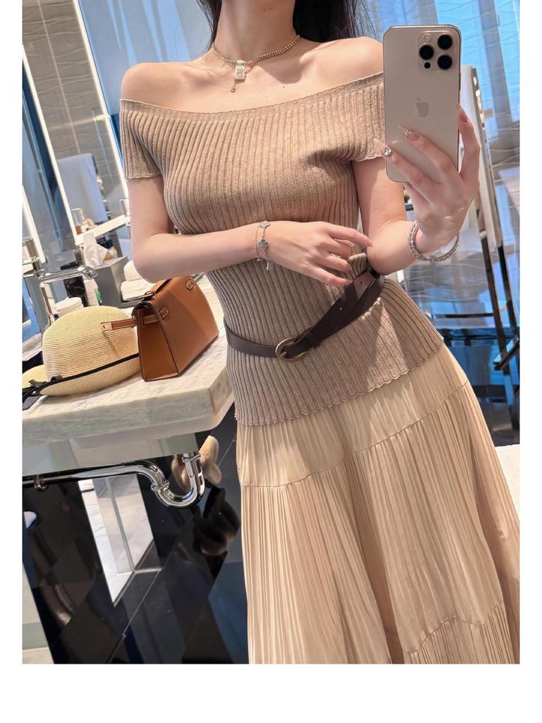 Director Du's Simple & Charming Summer Knitted One-Shoulder Slim-Fit Korean Style Women's Top