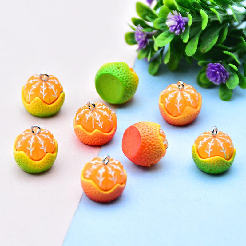 Colorful 3D Cartoon Orange Pendant Keychain - Resin Fruit Toy Jewelry Accessory.