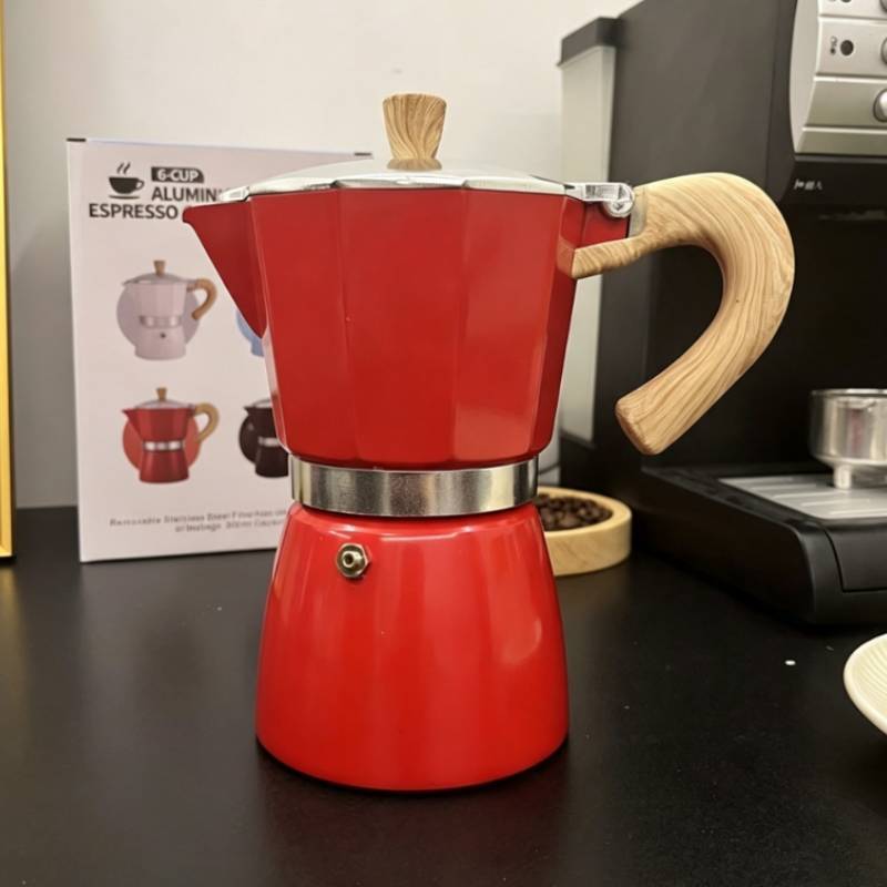 Caffettiera Moderna Minimalista in Alluminio con Manico in Legno per la Preparazione in Casa