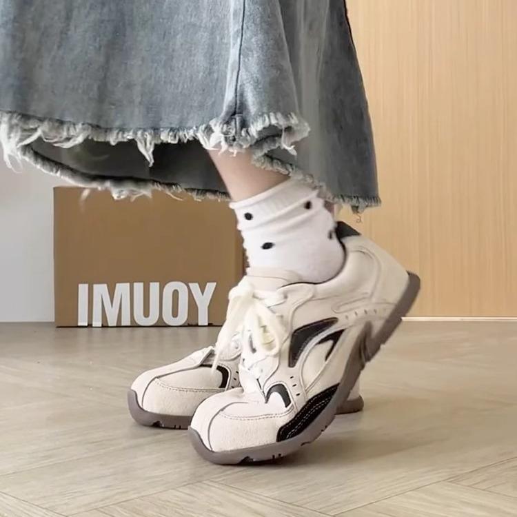 Thick-soled German Training Shoes for Women In the Autumn of 2025, New Comfortable Soft-soled Small Forrest Gump Sports Shoes for Women Ins Tide