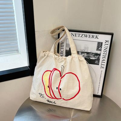 Summer Drawstring Nylon Shoulder Bag Women's Versatile Red and White Contrasting Apple Slices Portable Tote Bag
