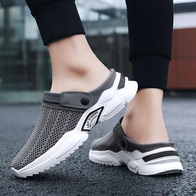 Modische Hausschuhe für Herren Lässige Herren-Flip-Flops Hausschuhe Damen Sandalen Design Hausschuhe Schuhe Mann Tennis Crogs Outdoor Körbe