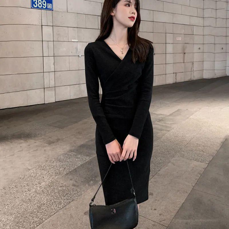 Elegant Spring/Autumn 2025 Slim-Fit V-Neck Long Sleeve Pleated Dress XL