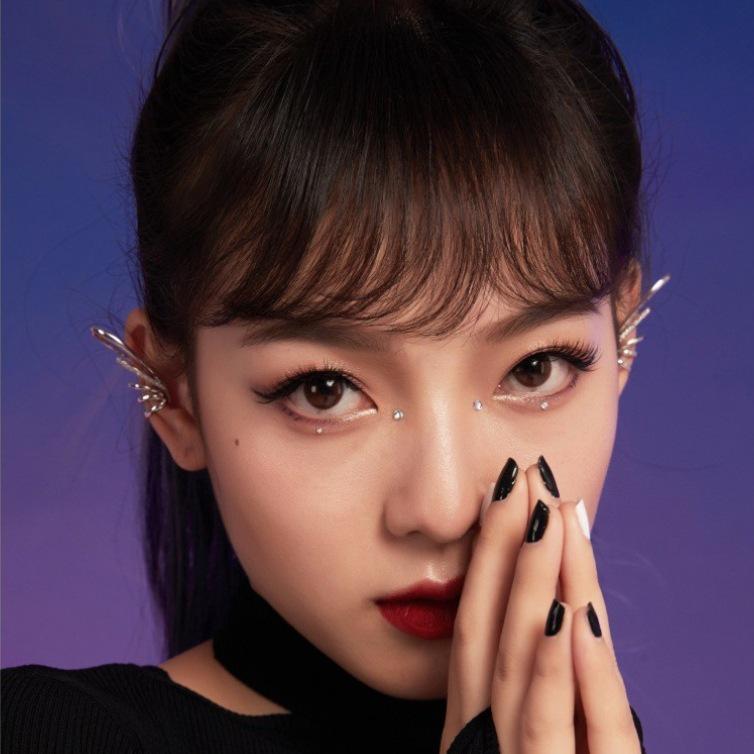 Butterfly Wing Ear Cuff: Stylish & Versatile for Women