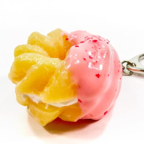 Food Sample Keychain: French Cruller (Strawberry) - Looks Like You Want to Eat It 217OK