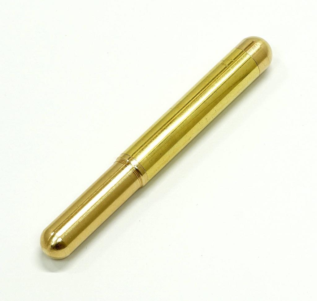 Japanese moss green cowhide leather pen tray 2023 model Solid brass screw cap bullet ballpoint pen set TRAMG-EGS2023