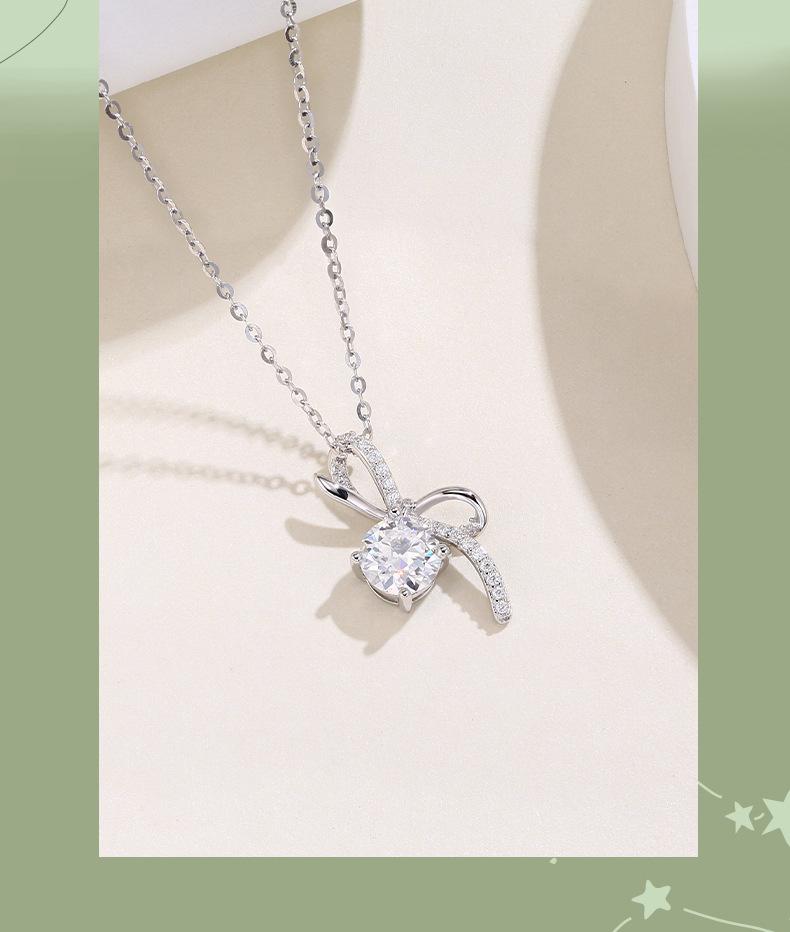 Xiaohongshu Trendy Moissanite Clover Diamond Bow Necklace