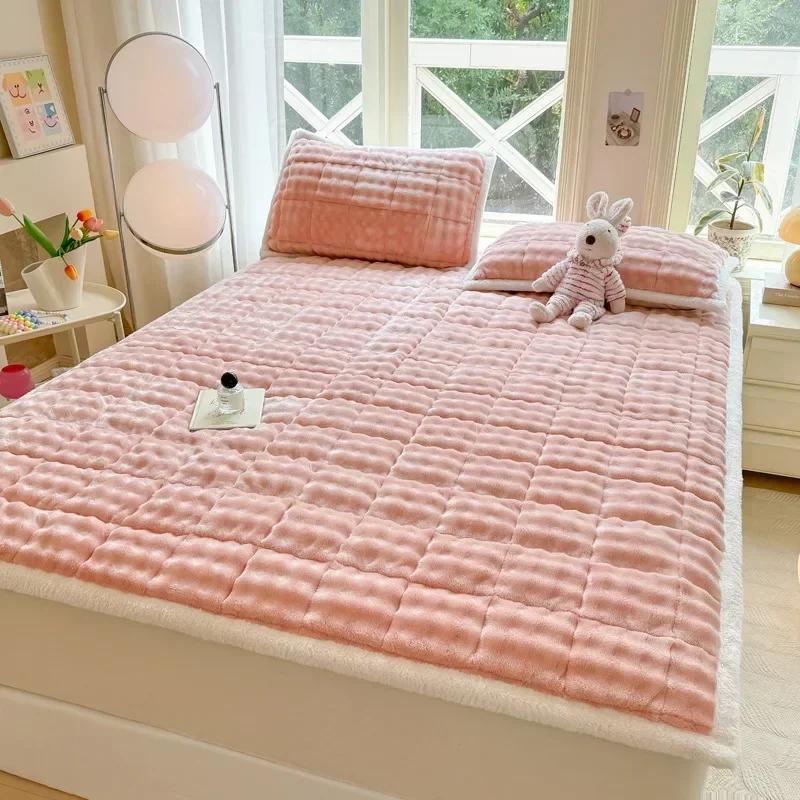 Winter Warm Plush Mattress Toppers Super Soft Single Double Foldable Milk Velvet Thicken Fitted Bed Sheet Bed Cover Tatami Mat