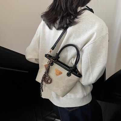 New Product Hot Sale Fashionable Retro High Texture Women's Hand Bucket Bag Versatile Commuter Casual Korean Version Messenger Bag