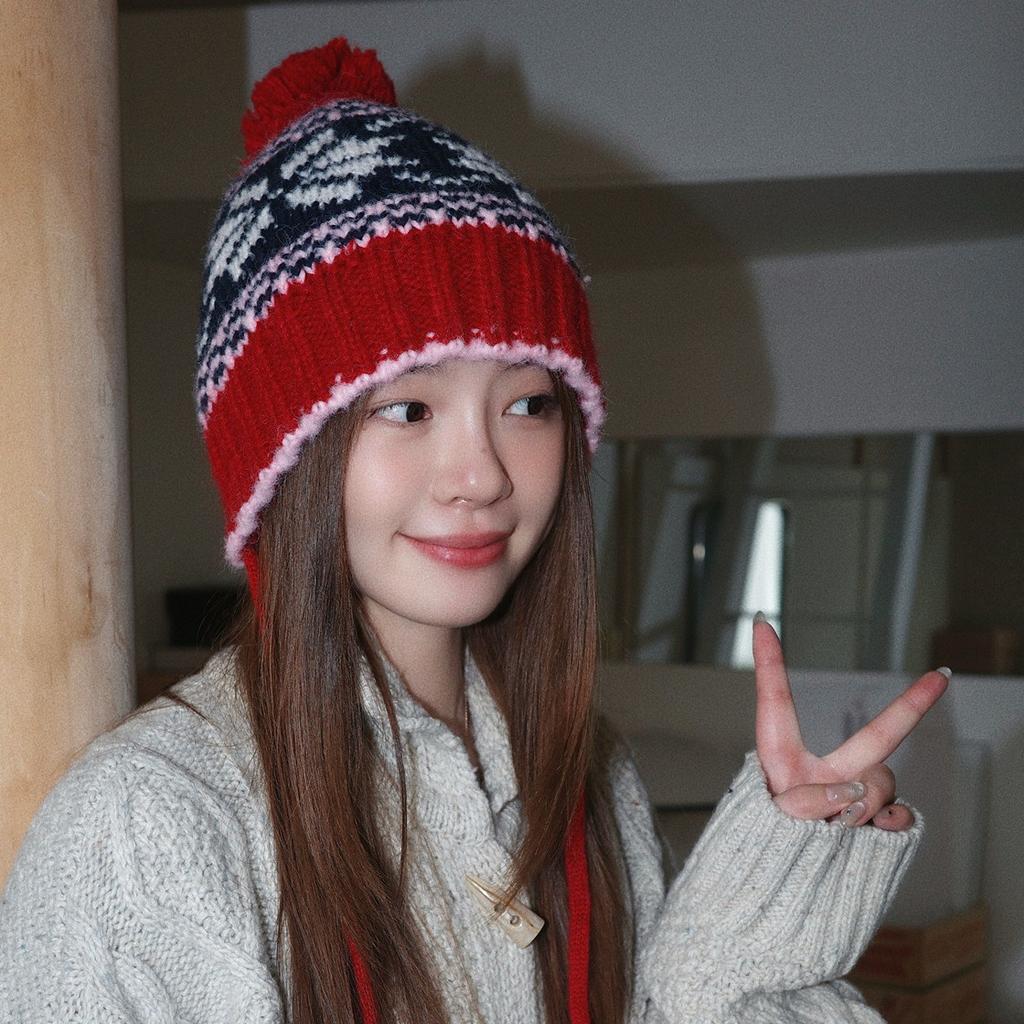 Autumn and Winter Ear Protection and Warmth Preservation Lei Feng Hats Ear Protection and Cold Protection Woolen Hats  Making The Face Look Smaller