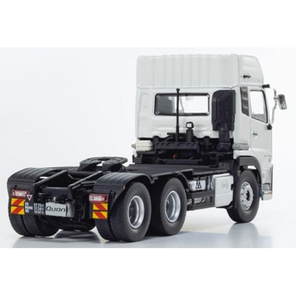 Kyosho Original 1 43 Ud Quon Gw 6 X 4 Tractor White Finished