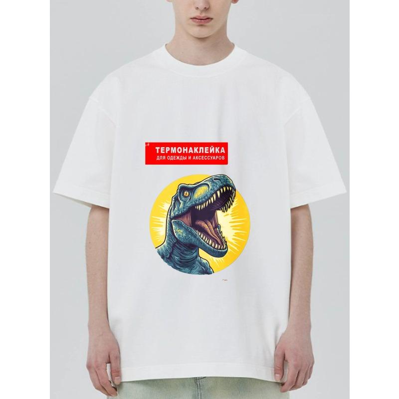 Czarny T-shirt z nadrukiem dinozaura i rosyjskim tekstem do noszenia na co dzień