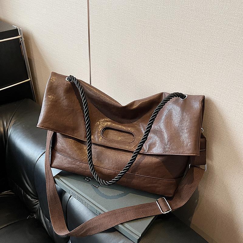 

Fashion and leisure large-capacity tote bag women s autumn and winter new high-end shoulder bag to work commuter bag