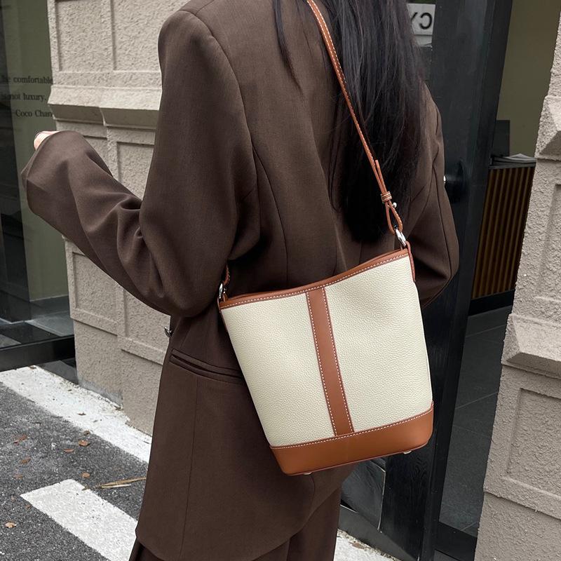 Bag High-end Exquisite Leather Bucket Bag Commuter Shoulder Messenger Bag First Layer Cowhide Women's Bag
