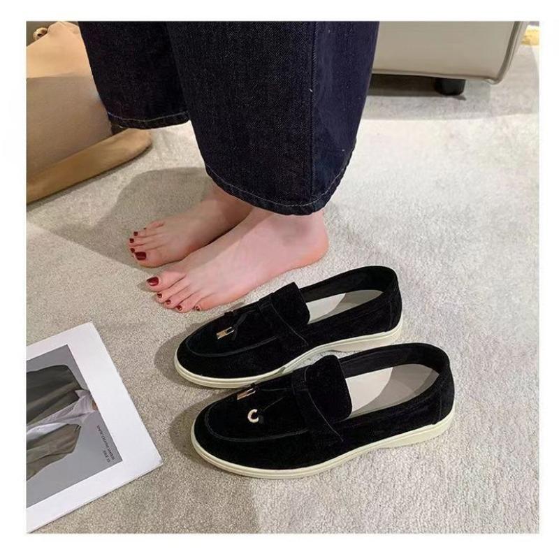 Suede Flat Bottomed Oversized Low Top Single Shoe for Women, with A Soft Sole and Lightweight Solid Color Sole, Suitable for Wearing On The Sole
