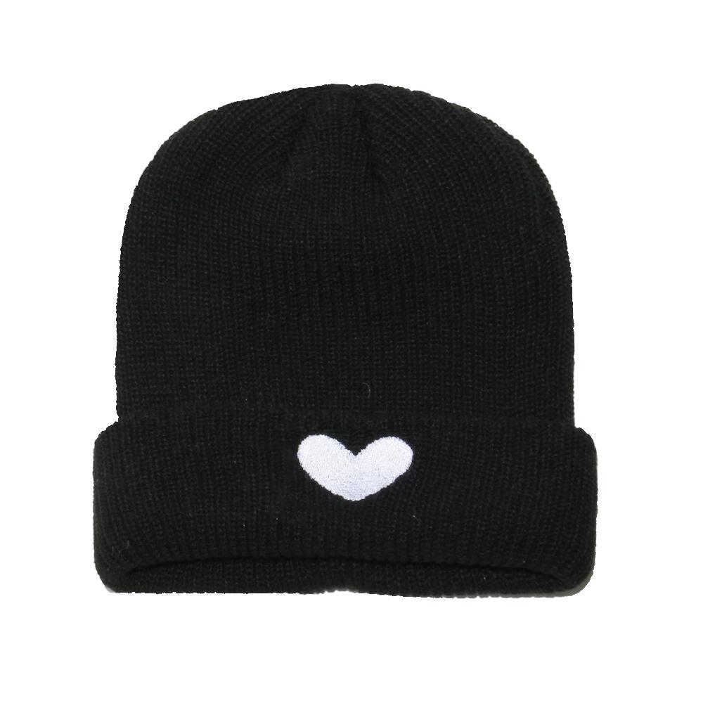 

Autumn and winter hats for women, Korean version of versatile pullover wool hat, winter warm and cold-proof headgear, love knitted hats for men M（56-58cm） чёрный