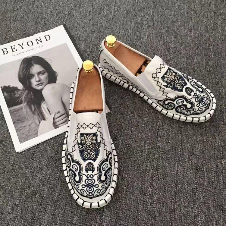 Old Beijing Cloth Shoes Embroidery Flower Social Guy Male Moccasin-Gommino Student Casual Shoes National Chinese Style