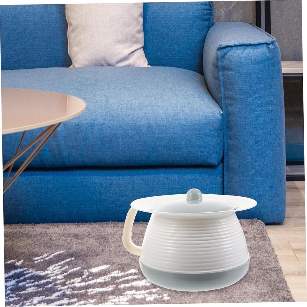 Homoyoyo Chamber Pot for Adults and Women with Lid - Portable Pee Pot and Urine Bucket with Handle - Ideal for Emergencies Camping and Bedside Use