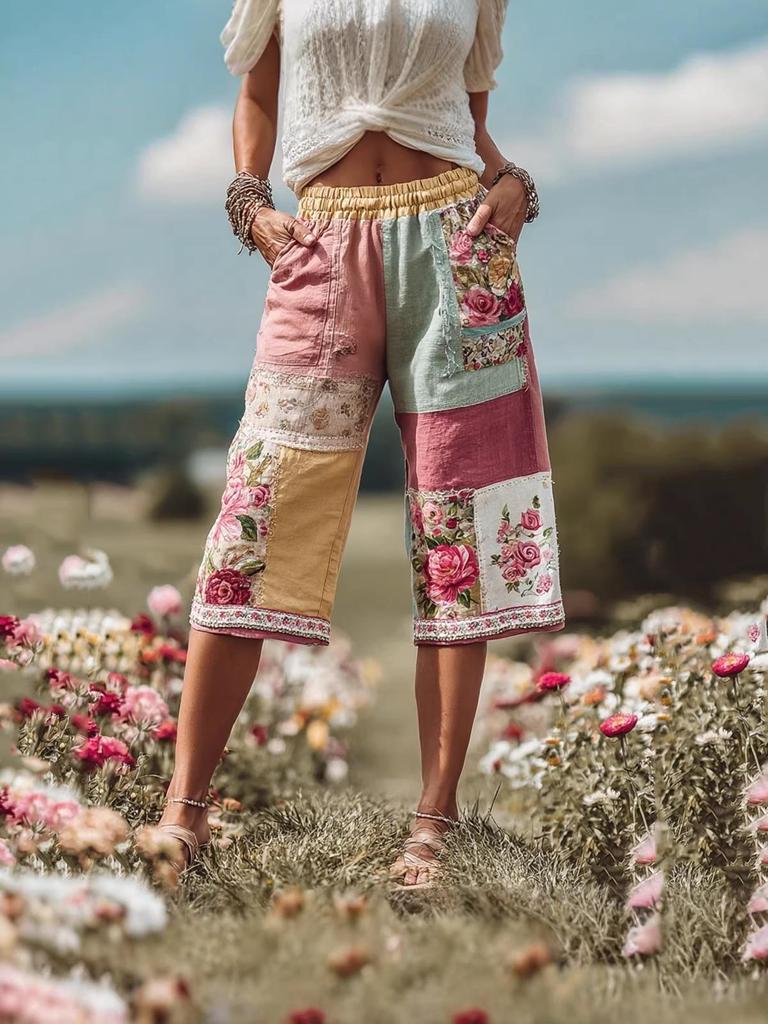 2025 Retro Floral Print Casual Women's 7-Point Pants Shorts