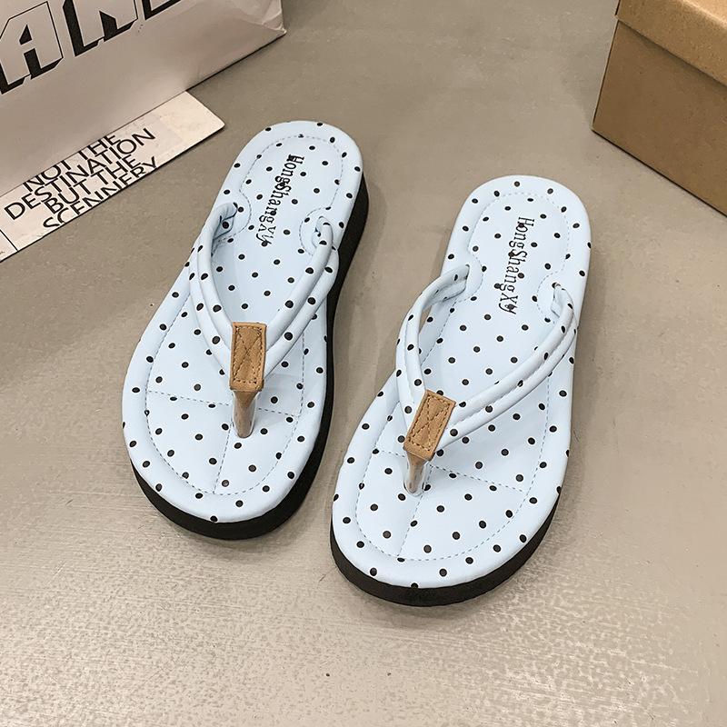 Polka dot thick bottom heightening flip-flops women's summer outer wear 2025 new light and high-end French sandals